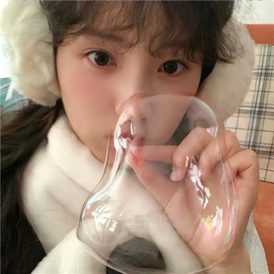 红气球